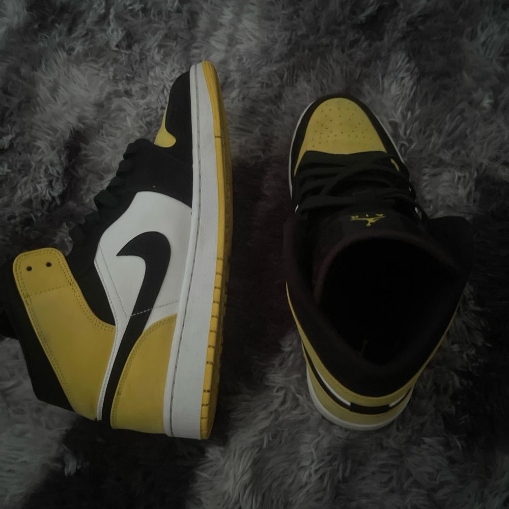 Jordan Black and Yellow Sneakers